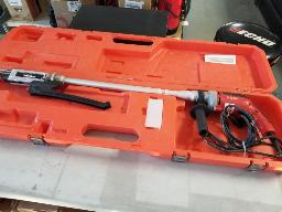 Visseuse &agrave; plancher, mod&egrave;le PAM avec divers Milwakee