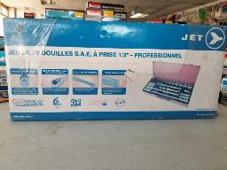 Jeu de 29 douilles S.A.E.   a prise 1/2, marque Jet, mod&egrave;le 600331