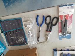 Lot de petits outils vari&eacute;s, marque Jet