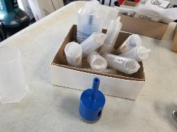 Lot d'emportes pi&egrave;ces diamant pour perceuse de grosseurs vari&eacute;es