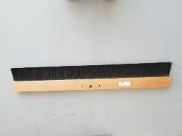 Balai de finition en polypropyl&egrave;ne noir 36"
