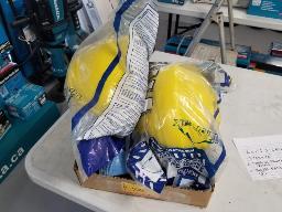 Lot de 3 casques de s&eacute;curit&eacute;+ 3 tampons frontaux pour chaleur + 5 bandes d'ajustement