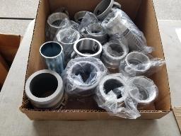 Adaptateurs 1 x 200C, 3 x E200, 3 x A200, 1 x F200, 5 x D200, 1 x B200, 1 x mamelon 2", 1 x F250