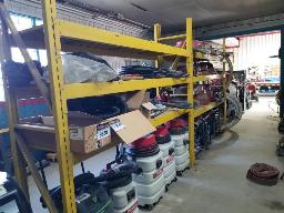 Racking 2 sections environ 100" 6 tablettes &agrave; d&eacute;monter articles non inclus