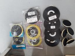 Lot pads velcro -viss&eacute; grosseur vari&eacute;s