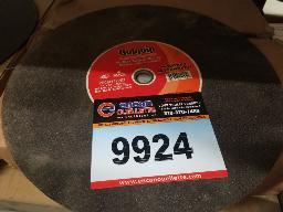 Environ 25 disques &agrave; ma&ccedil;onnerie mod&egrave;le PECM 1422GT 14" x 1/8" x 20 mm