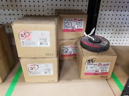 Abmast, lot de 134 meules 50 x D587KR, 84 x D587R