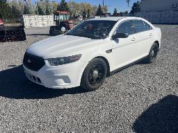 2019- FORD, Tauru, automatique NIV 1FAHP2MK5KG116901, masse 1899 Kg. 221445 Km/Heures Cylindr&eacute;e 3.7 L. Hebdomag 12300$