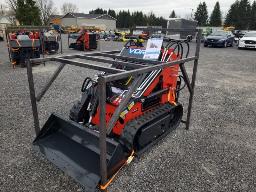 2026-Chargeuse compacte 380 sur chenille &agrave; essence/ Skid Steer Loader380 marque VORX, mod&egrave;le NL380, masse 890 KG, NIV 2606223A0016.