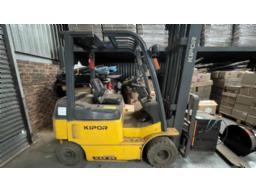 2007 Kipor KEF25 Electric Forklift & Charger (STC)