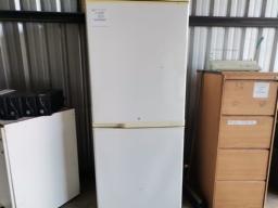 Kelvinator Classic fridge/freezer