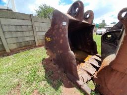 Liebherr 9100 Bucket