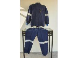 4 x Quality Work Jackets/Trousers with Reflectors (New)