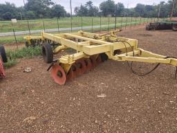 Hutch Master 14 x 14 Hydraulic Offset Disc
