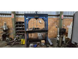 10 Ton Hydraulic Press (STC)