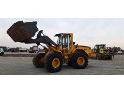 2004 Bell FEL L1806C+2 Loader ( Working)