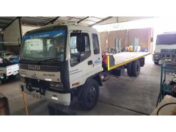 1984 Isuzu 6 Ton Rollback Truck