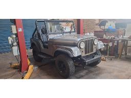 Willys Jeep with Fiberglass Body (Refurbished , Runner)