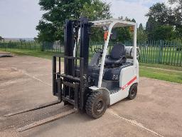 TCM 1.8 Ton Petrol/Gas Forklift , 2 Stage with Side Shift (Working)