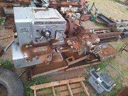 Dean Smith & Grace1307 Gap Centre Lathe
