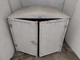 Portable storage container 