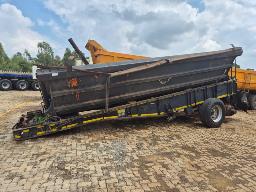 2006 SA Truck Bodies Follower Side Tipper 