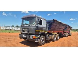 1990 MAN 26.440 Double Axle Horse (Runner)