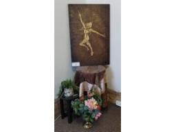 Drape table, vase, side table & picture