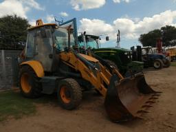2012 Cukurova 883 4x4 Backhoe Loader (Runner) 