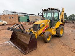 New Holland B90B TLB (Working)