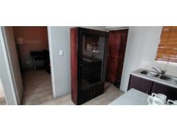 Vintage Display Cabinet With Glass Door (NO VAT)