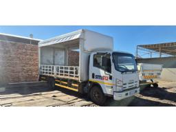 2016 Isuzu 400 NPR Auto Truck (Runner)