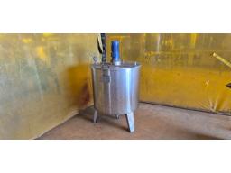 500 Lt Product Tank with Stirrer 