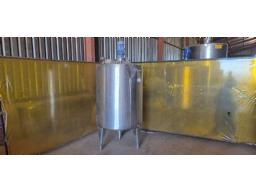1000 Product Tank with Stirrer 