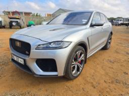 2019 Jaguar F-Pace 5.0 V8 SVR (STC)