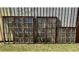 3 x Cottage Pane with Glass 