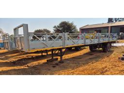 Grey Henred Fruehauf Drop Side Single Axle Trailer ( Length: 12,4m)