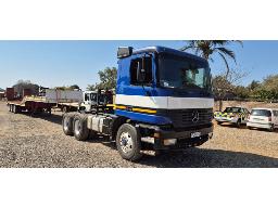 2003 Mercedes Actros 3335 Double Axle Horse (Runner)