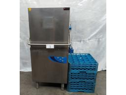 Elettrobar dishwasher with trays