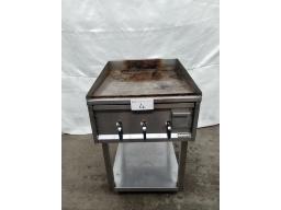 2 Burner flat top gas grill