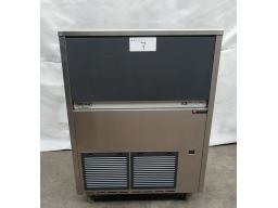 Berma ice maker