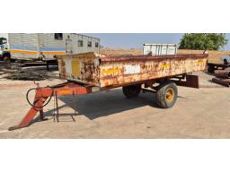 Heavy Duty Tip Trailer with Telescoping Hoist +/- 5 Cube or 4 T