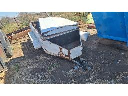 Double &ndash; Axle Trailer. ( Needs attention ) ( No Papers ) ( No VAT )