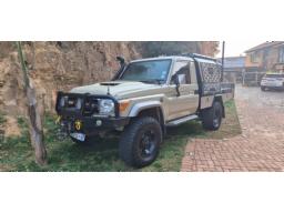 2015 Land Cruiser 79 Series V8 4x4 (Runner) 