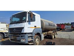 2009 Mercedes Axor 3340 with 16000 Lt Water Tank (Runner) 