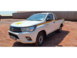 2017 Toyota Hilux 2.5 D-4D SRX 4x4 P/U S/C (Runner) STC