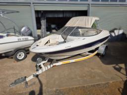 1999 Bayliner 1850 with 4,3L Mercruiser V6 Inboard Engine & Trailer (STC)