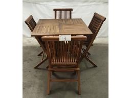 4 Seater wooden dining table