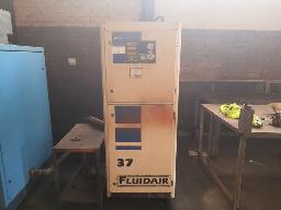 Fluid air compressor
