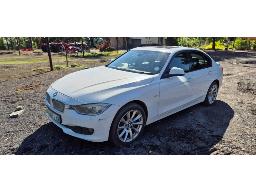 2012 BMW 335i Modern 8 Speed A/T (Runner) 